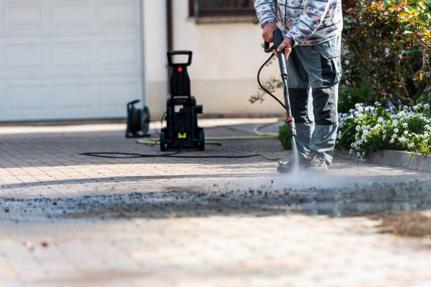 Why Choose Our Certified Pressure Washing Experts for Your Project Needs in Oak Park, IL?